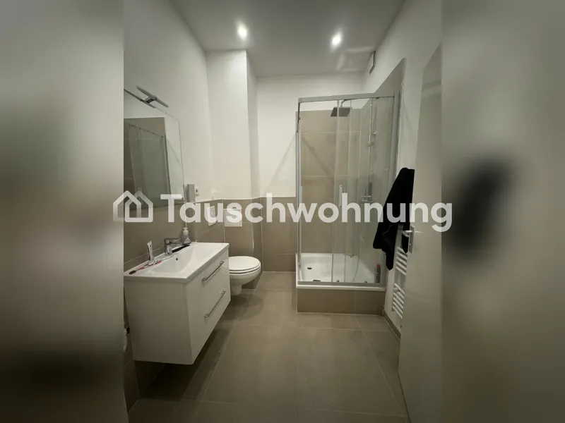 Tauschwohnung: Kernsanierte 2 Zimmer Altbauwohnung in Friedrichshain — photo 1